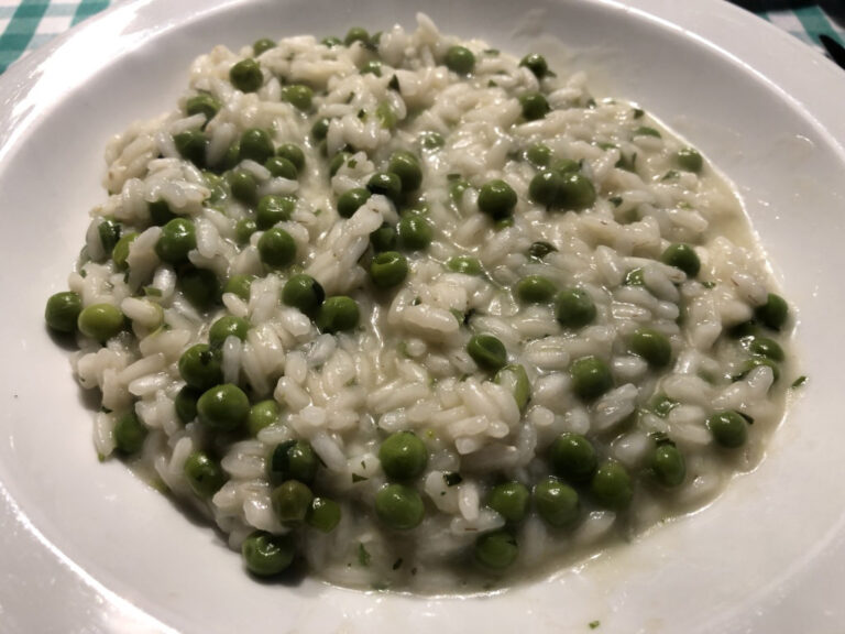 Risi e bisi veveglass