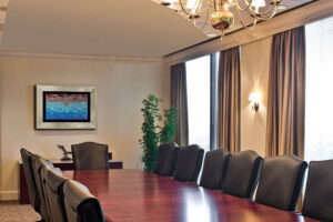 Read more about the article Furnishing Luxury Meeting Rooms with Murano Glass