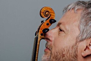 Read more about the article Fabio Biondi