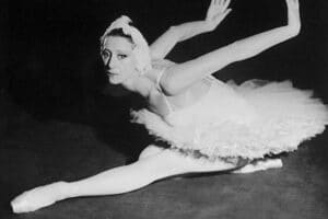 Read more about the article Maya Plisetskaya