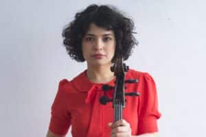 Read more about the article Ana Carla Maza