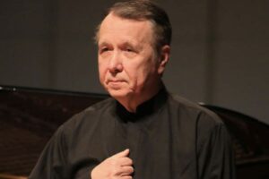 Read more about the article Mikhail Pletnev