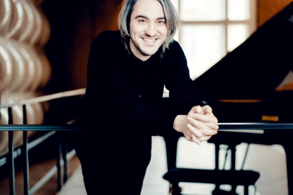Alexander Gadjiev