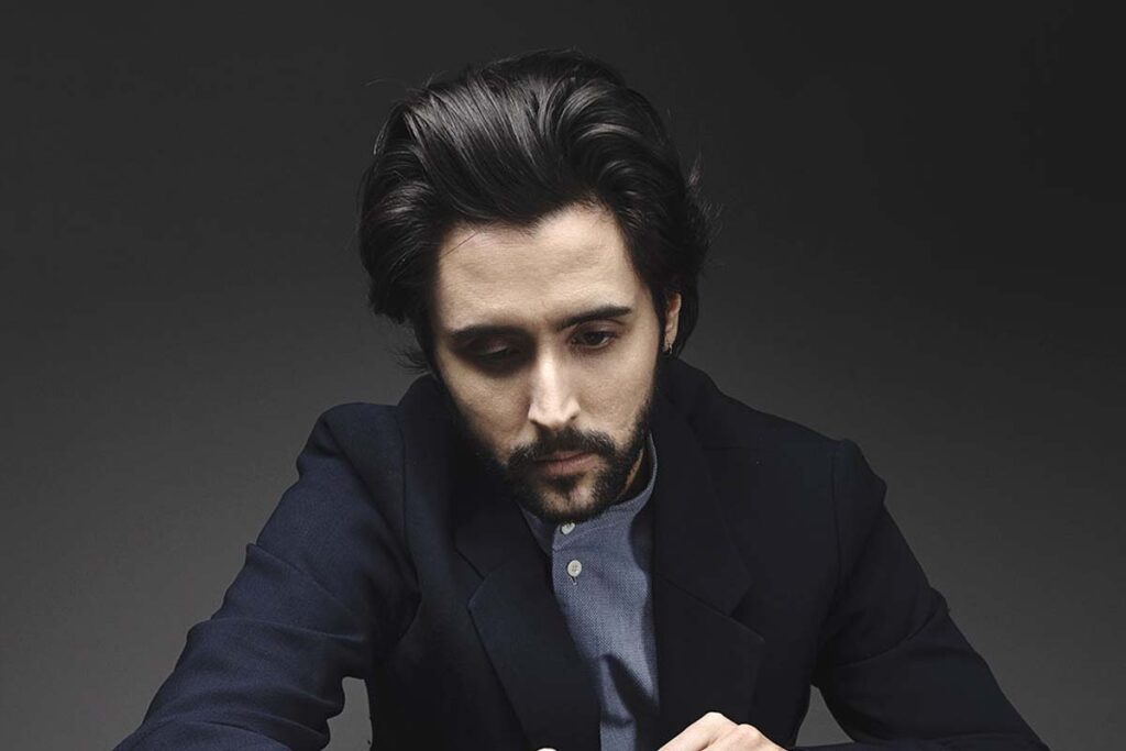 Bru Zane - beneath the mask